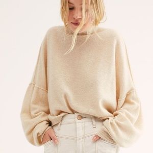 Free People So Low So High Beige Cashmere Cropped Slouchy Turtleneck (Large)